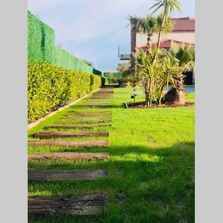 Sakin Sehrin 'Yasam Kralligi' Muestakil Havuz Villa * كوجولار
